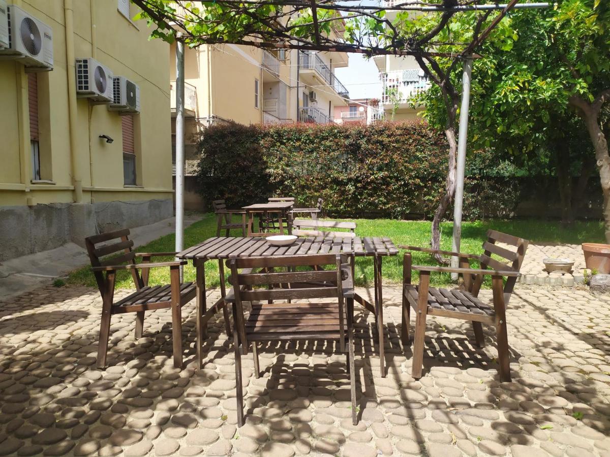 Barnet House Lamezia Apartman Lamezia Terme Kültér fotó
